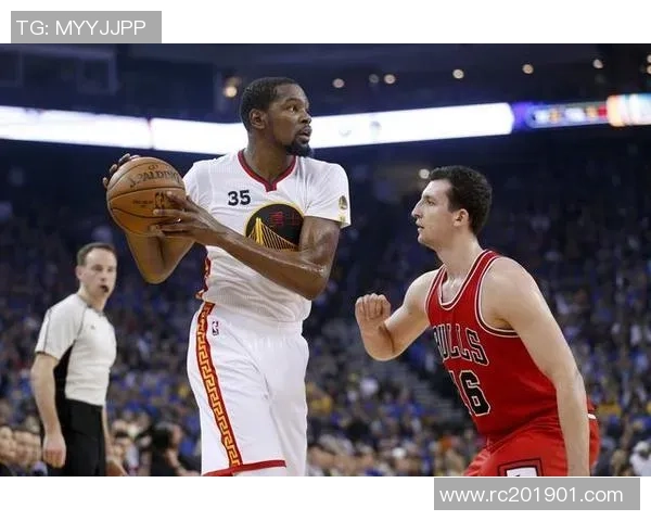 勇士与猛龙激战正酣精彩直播解说带你领略篮球盛宴